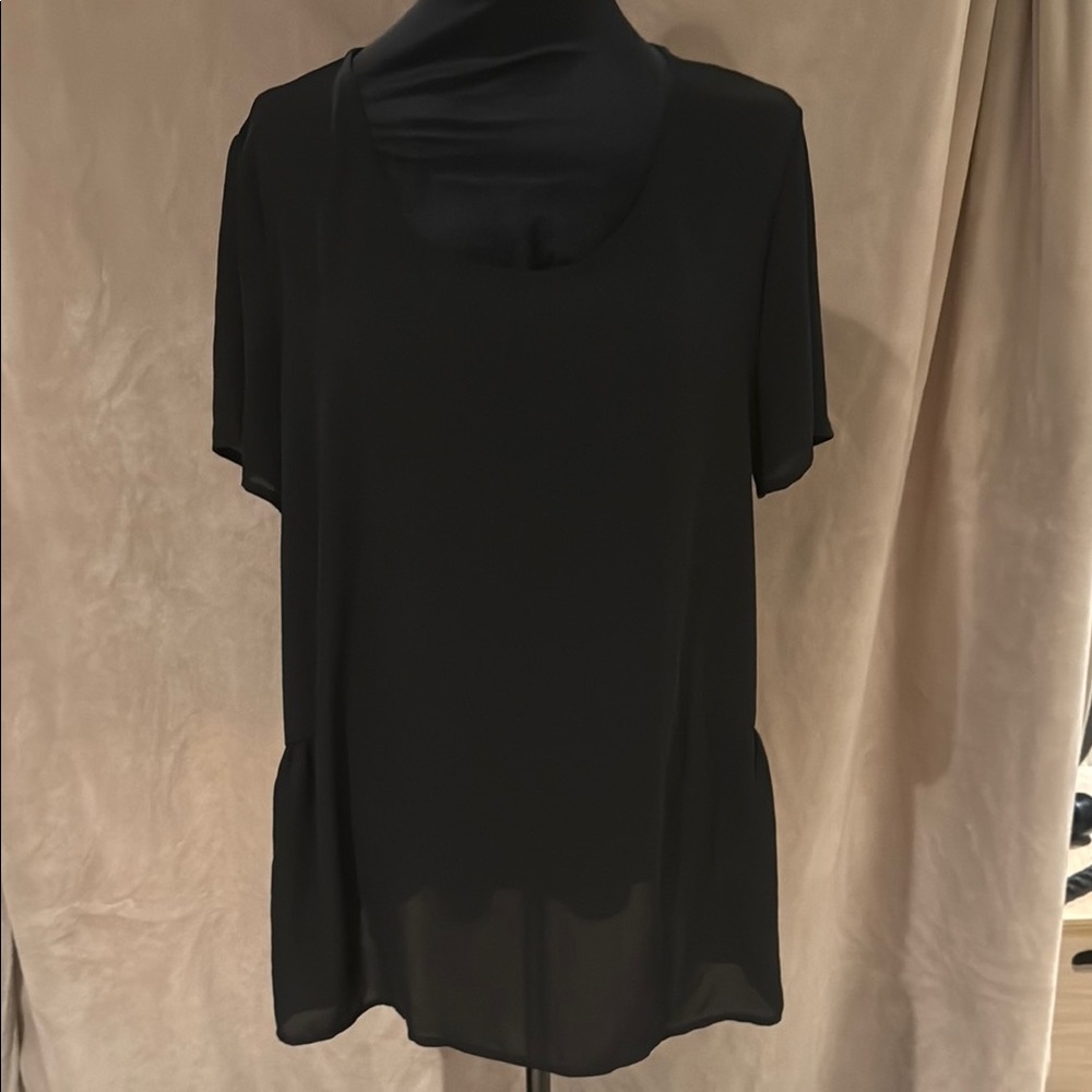 Pleione Black Short Sleeve Relaxed Blouse